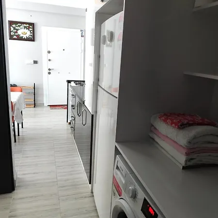 Perfectly Located In Walking Distance To The Sidé